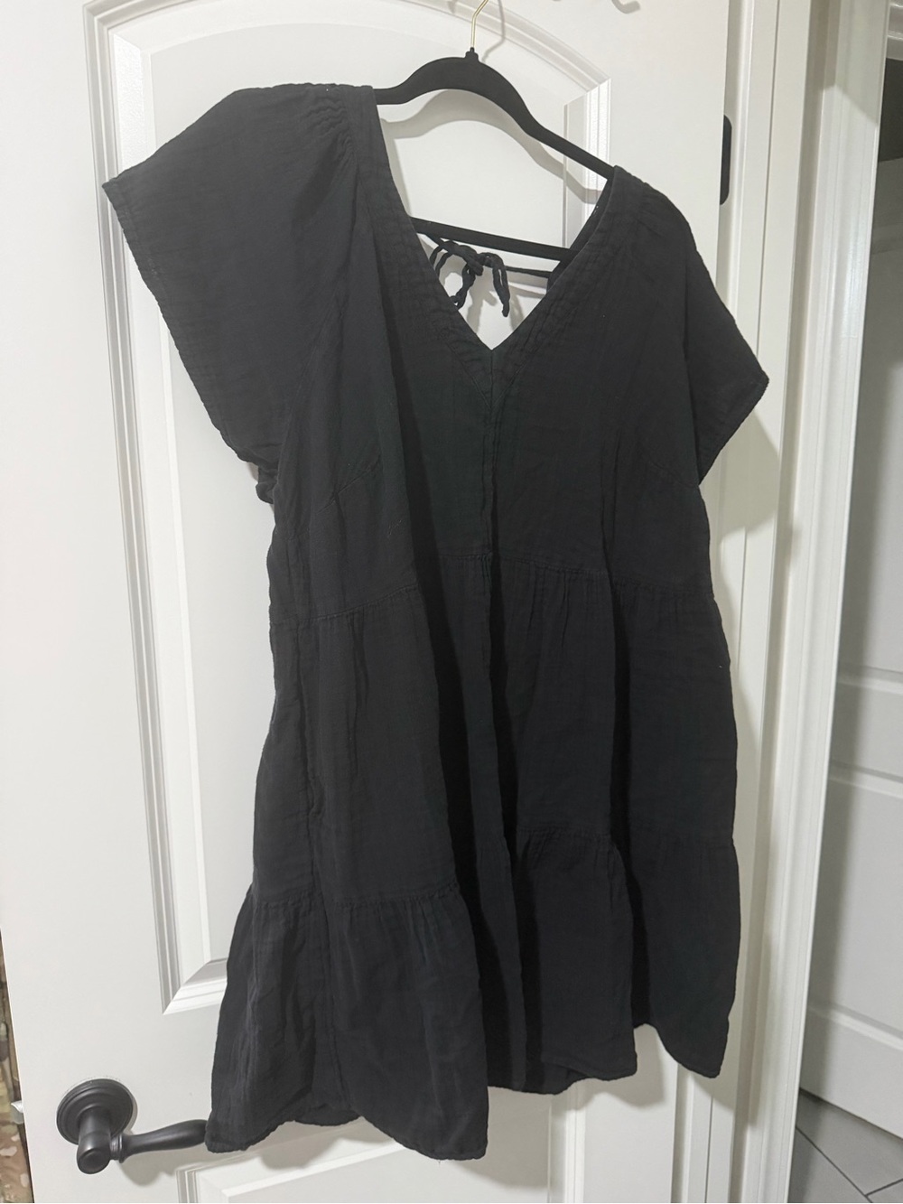 Old Navy Black V-Neck Tiered Swim Coverup with Tie Back